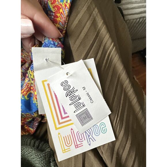 NWT LulaRoe Women’s Cassie Skirt Multicolor Blue Geometric Print Stretch M‎ - Picture 6 of 6